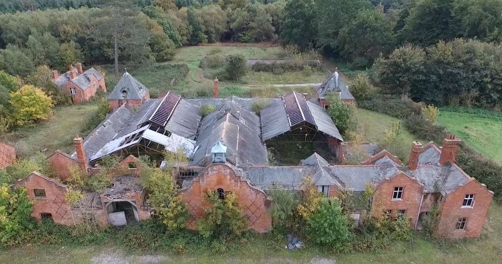 Aerial view of Minley Home Farm as it is today